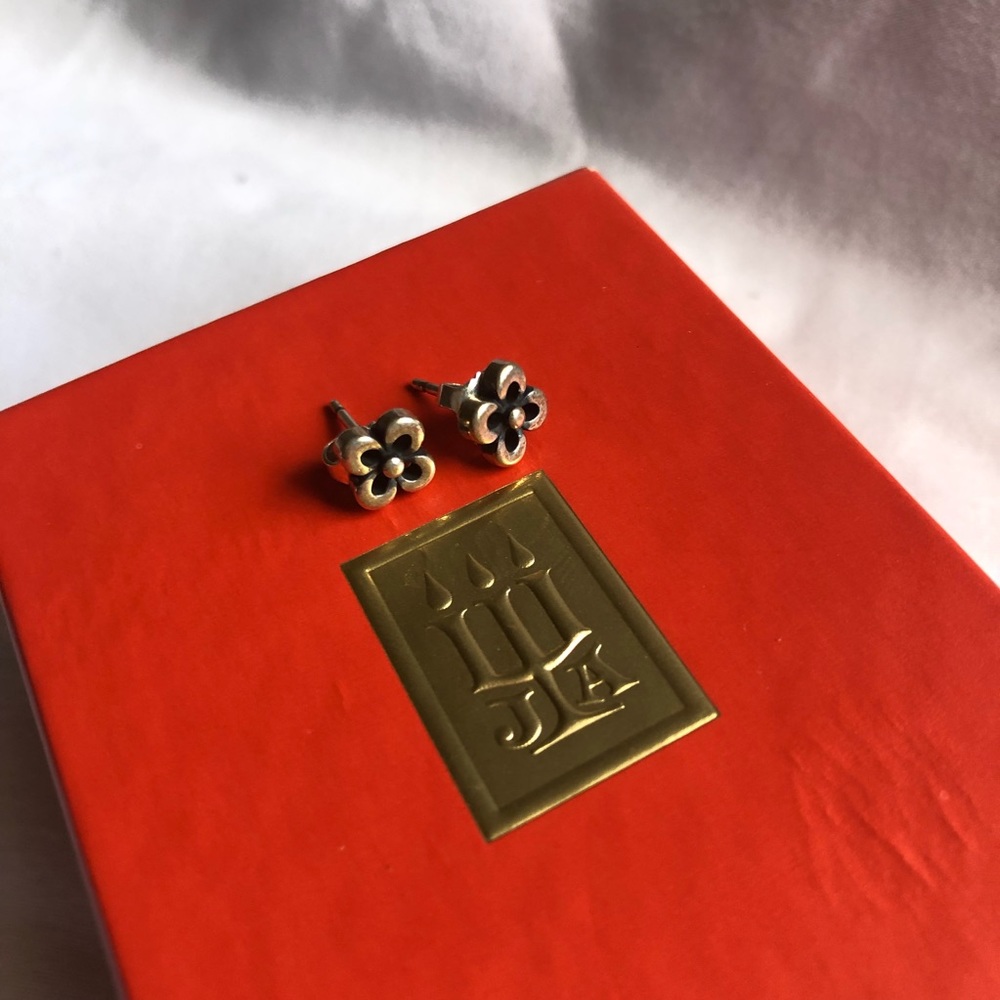 NEW James Avery Earrings